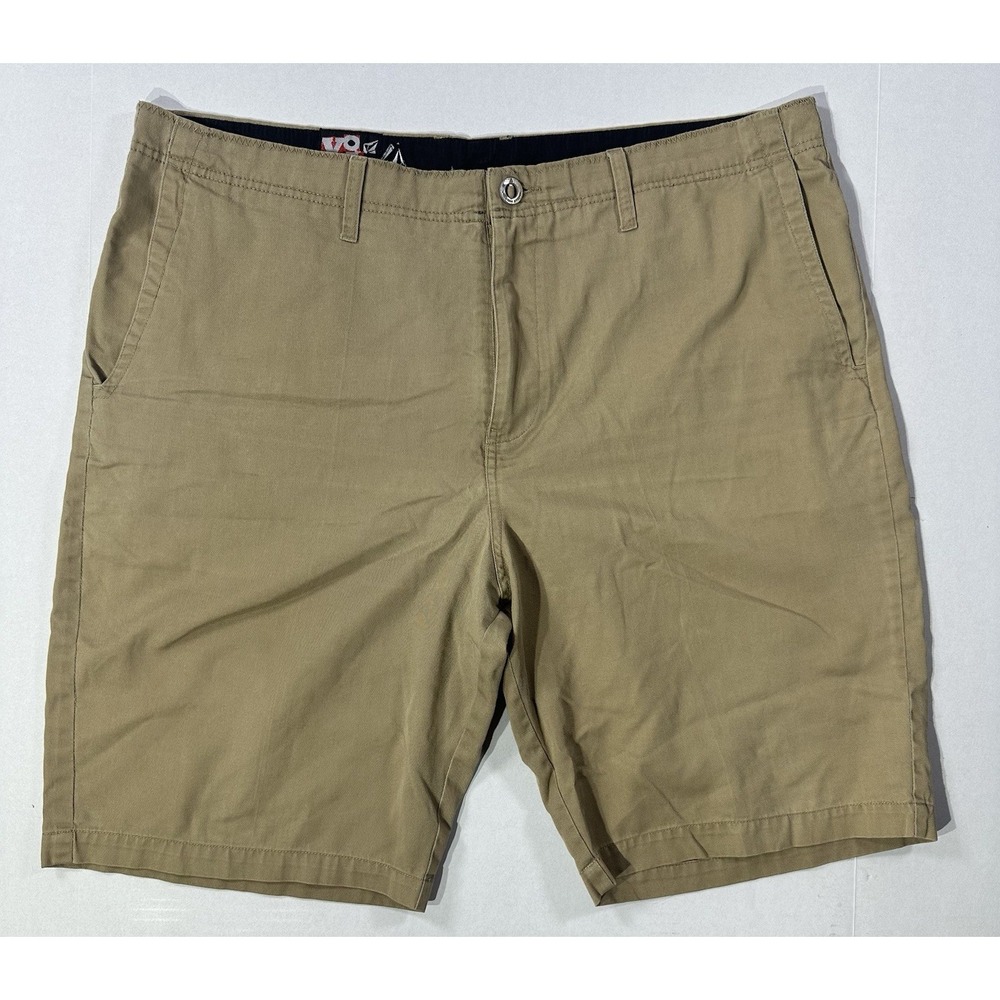 Volcom Men's Khaki Chino Shorts Size 40 Embrace Change Logo Skate Surf Casual